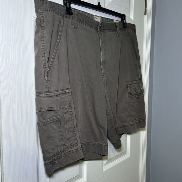 Red Head Men’s Cargo Shorts Grey Stone Size 42 - Picture 2 of 4